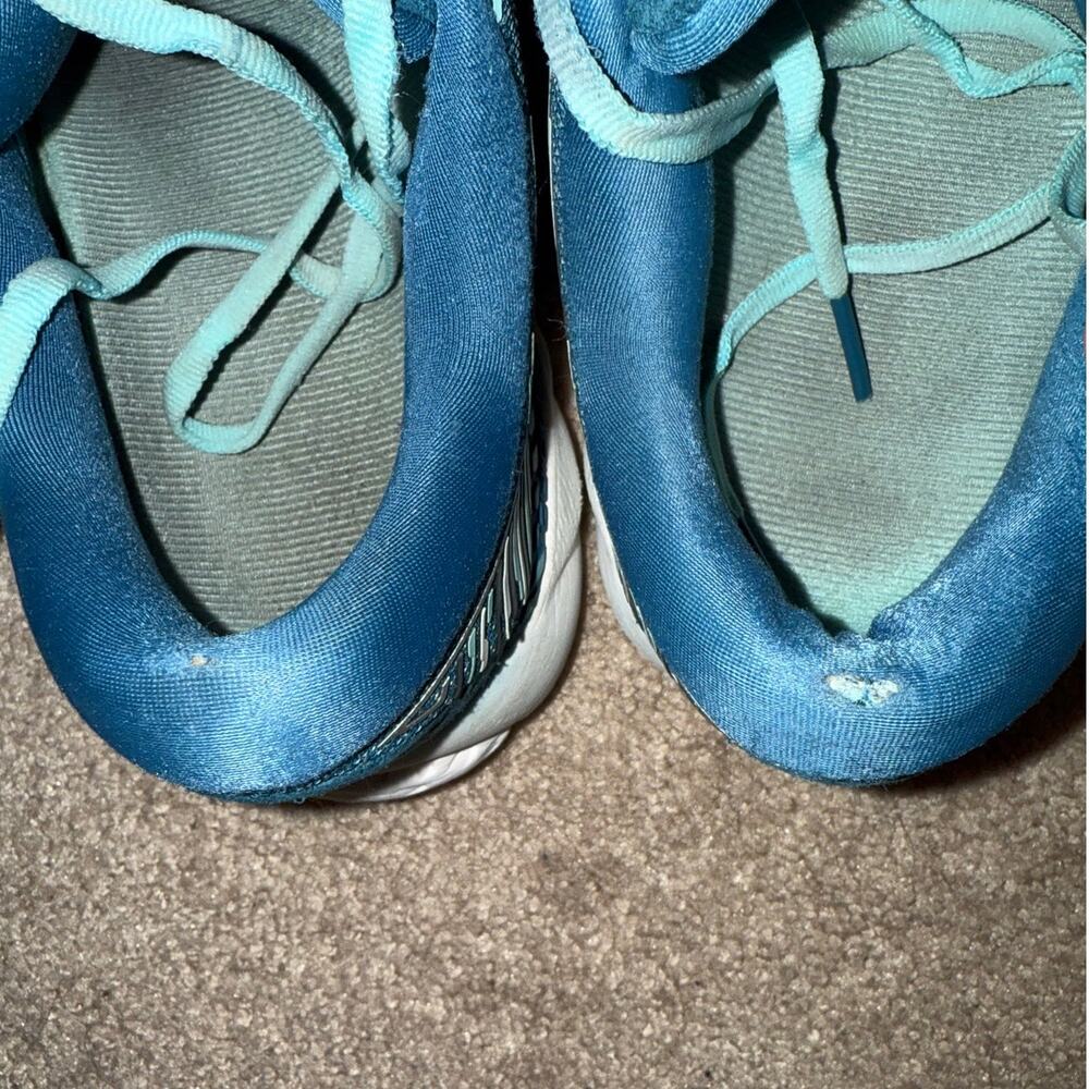 Brooks Women's Adrenaline GTS 19 Running Sneaker Blue/Aqua size 9 - Picture 2 of 9
